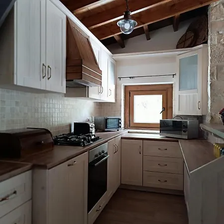 One Bedroom Stone-built House 别墅