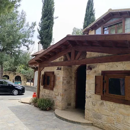 One Bedroom Stone-built House 别墅 *